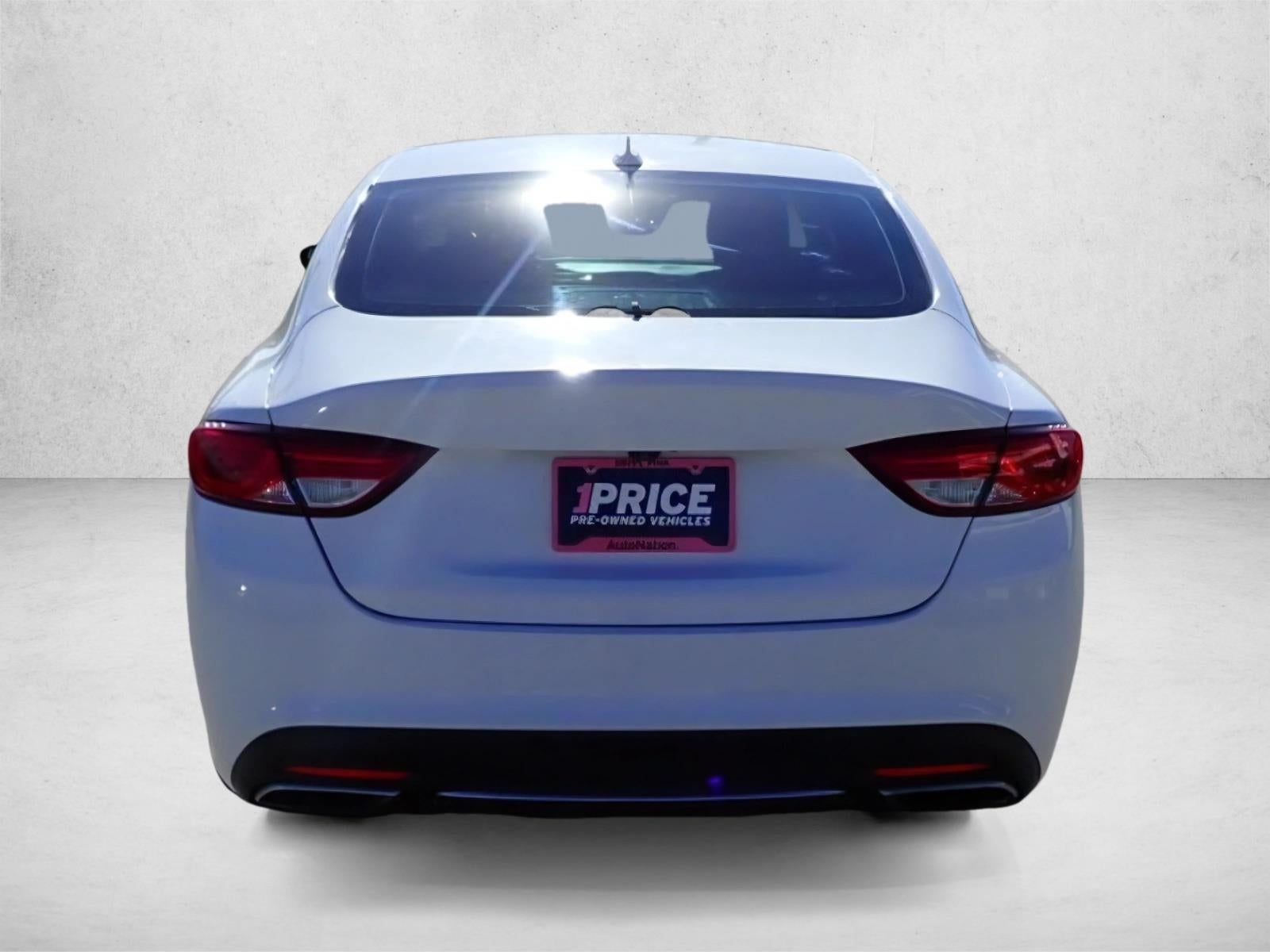 2015 Chrysler 200 C