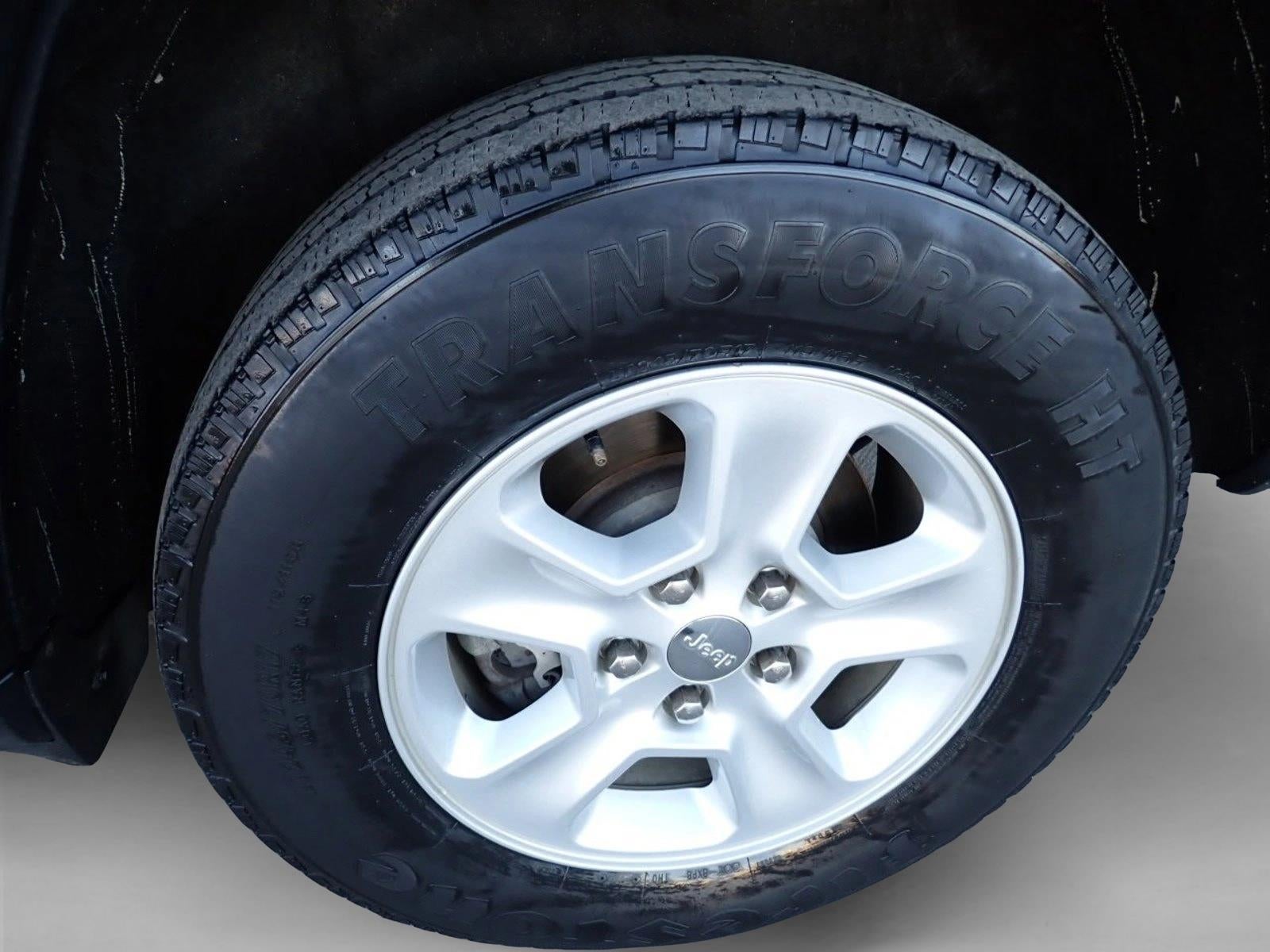 2017 Jeep Grand Cherokee Laredo