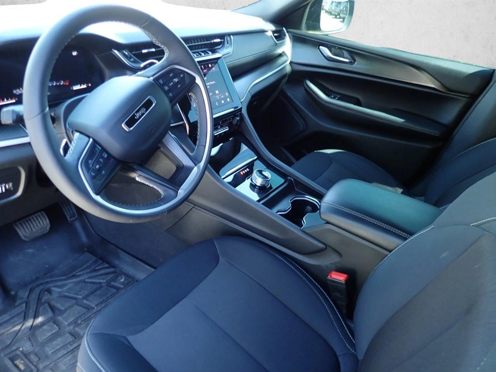 2025 Jeep Grand Cherokee L Laredo X