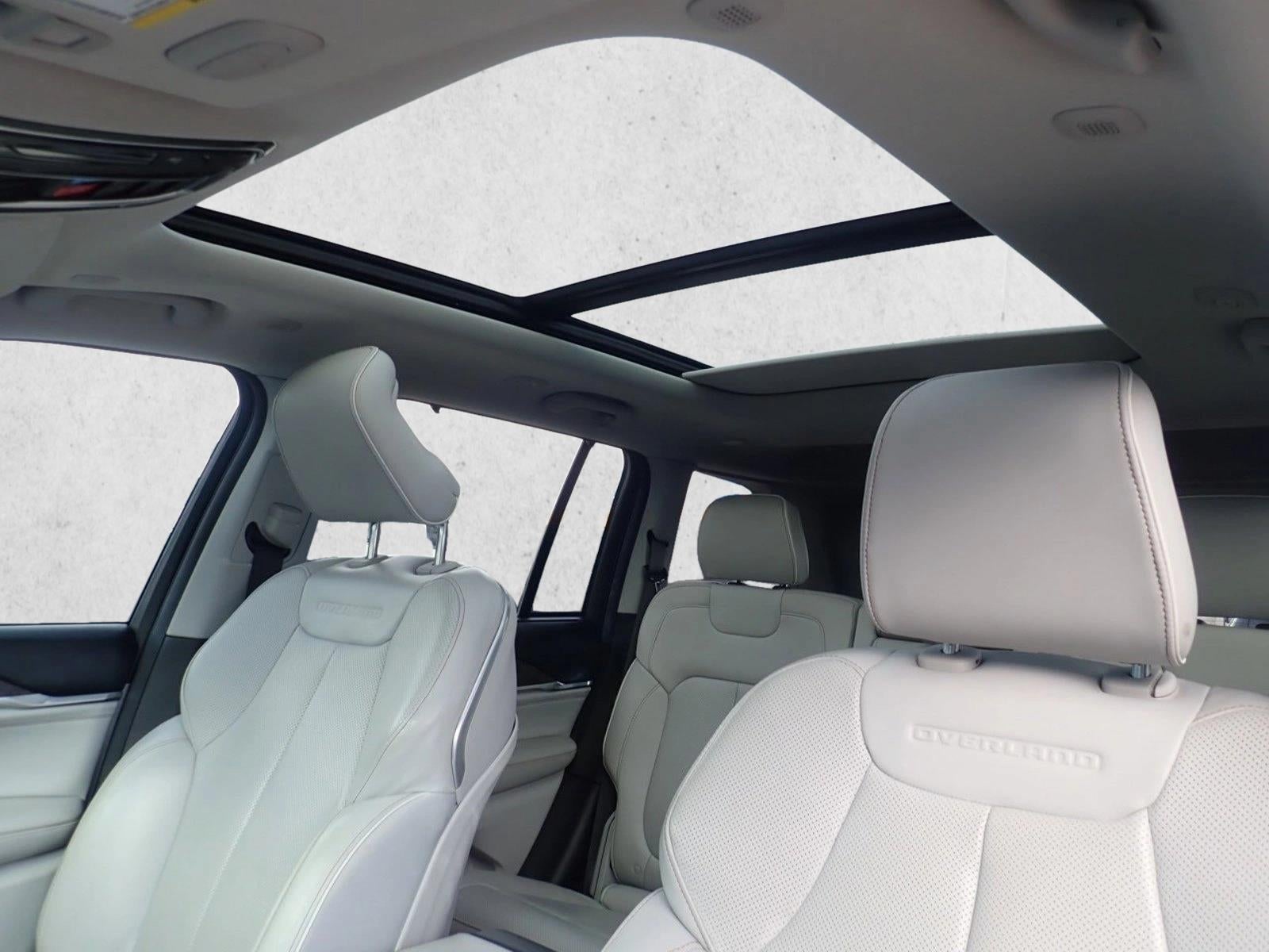 2022 Jeep Grand Cherokee 4xe Overland 4x4