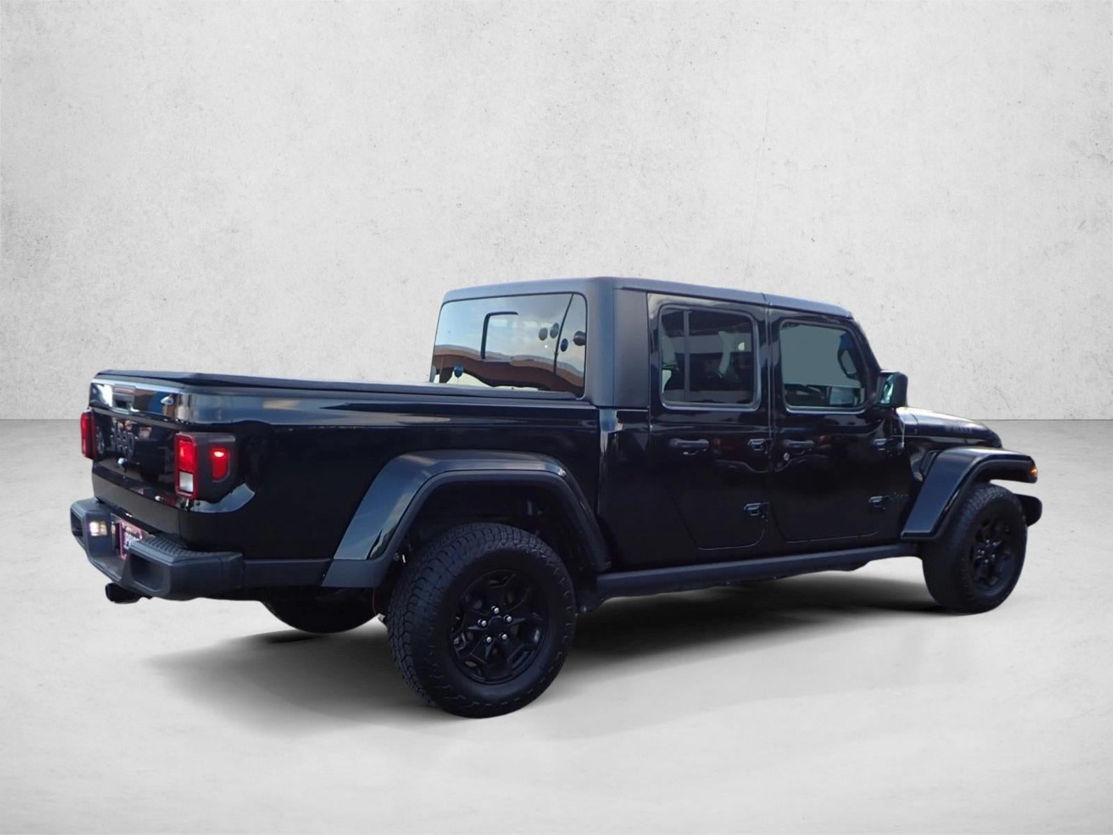 2021 Jeep Gladiator Willys photo 4
