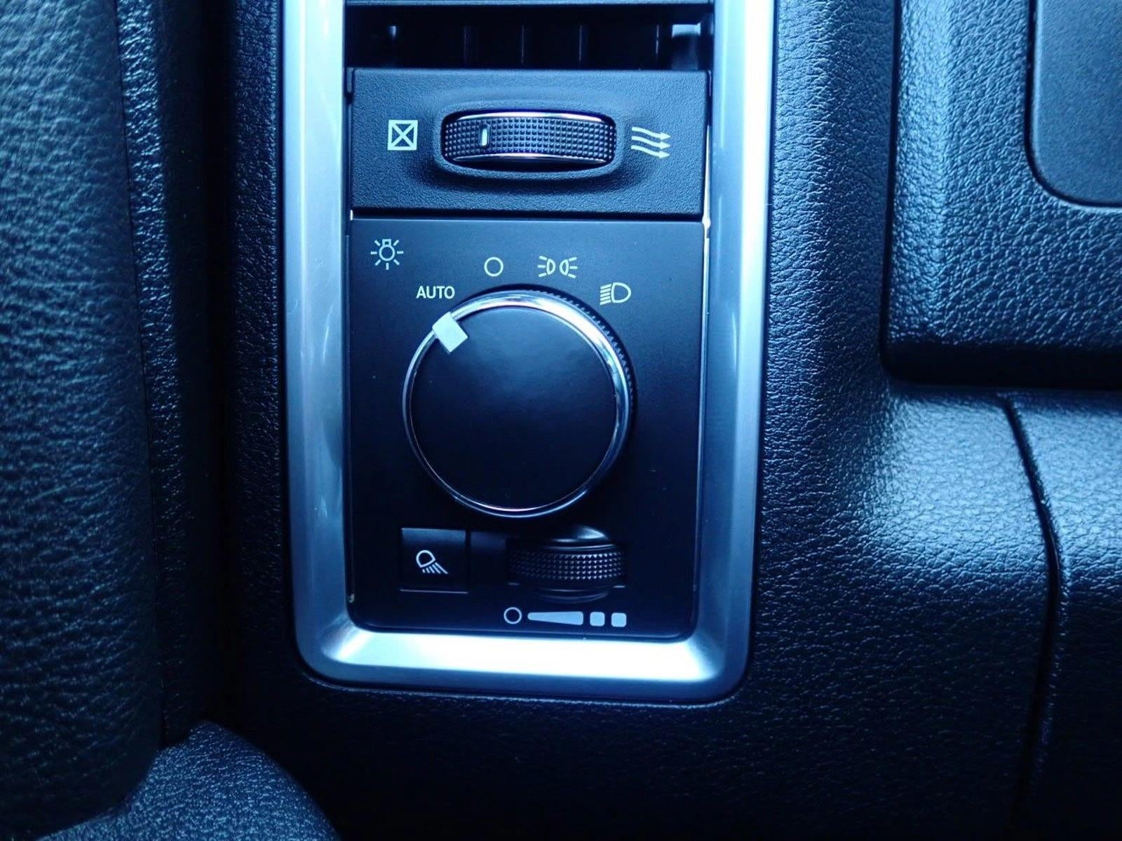 2024 RAM 1500 Classic Warlock Crew Cab 4x4 5'7" Box