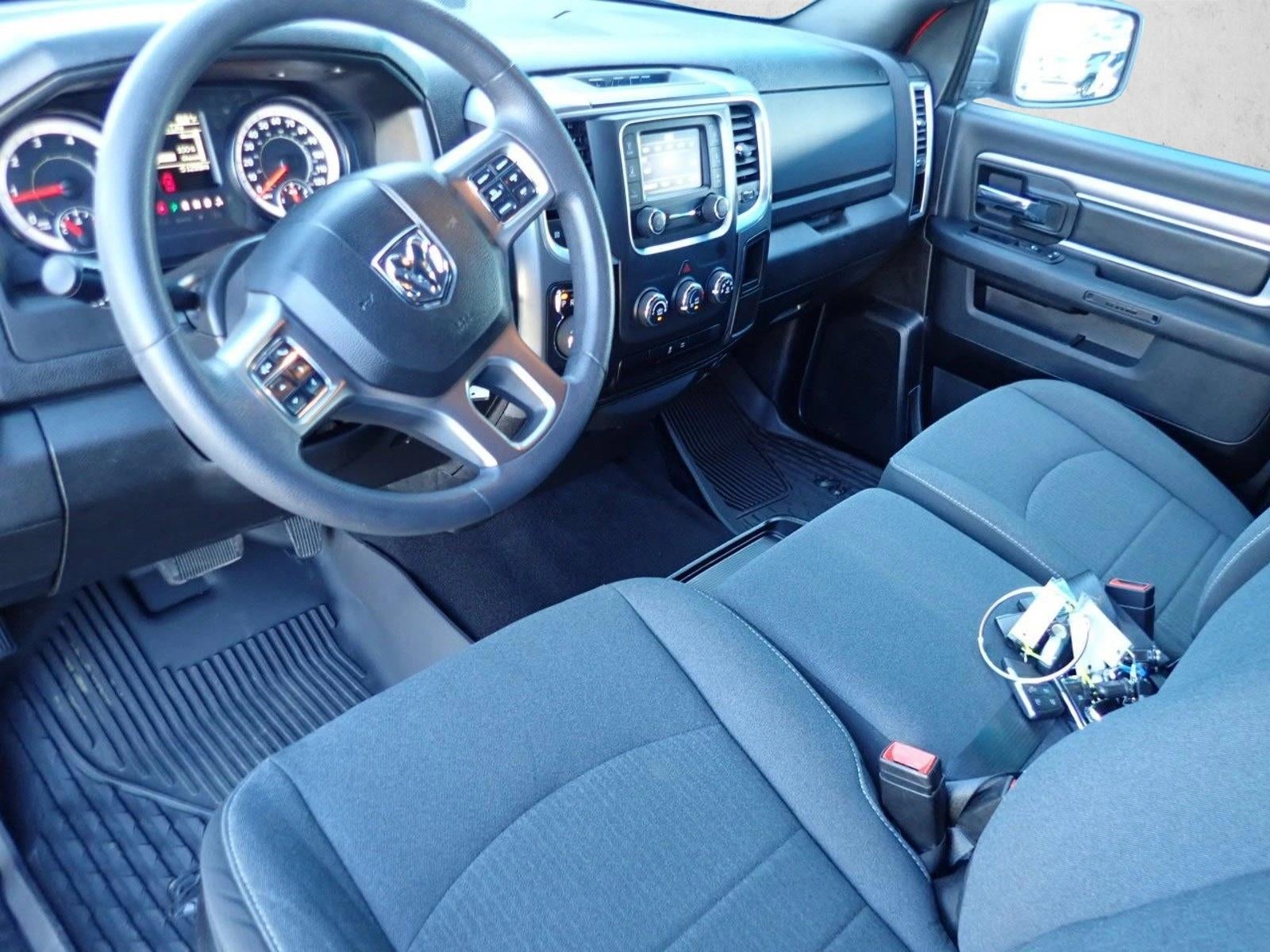 2024 RAM 1500 Classic Warlock Crew Cab 4x4 5'7" Box