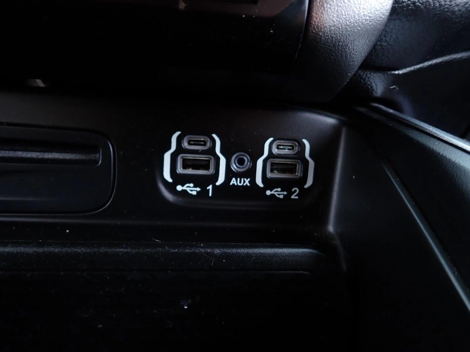 2019 RAM 1500 Big Horn/Lone Star Crew Cab 4x4 5'7" Box