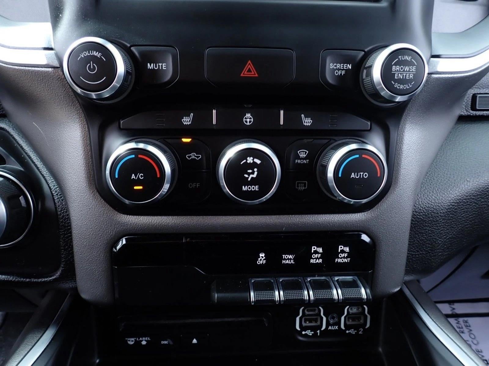 2019 RAM 1500 Big Horn/Lone Star Crew Cab 4x4 5'7" Box