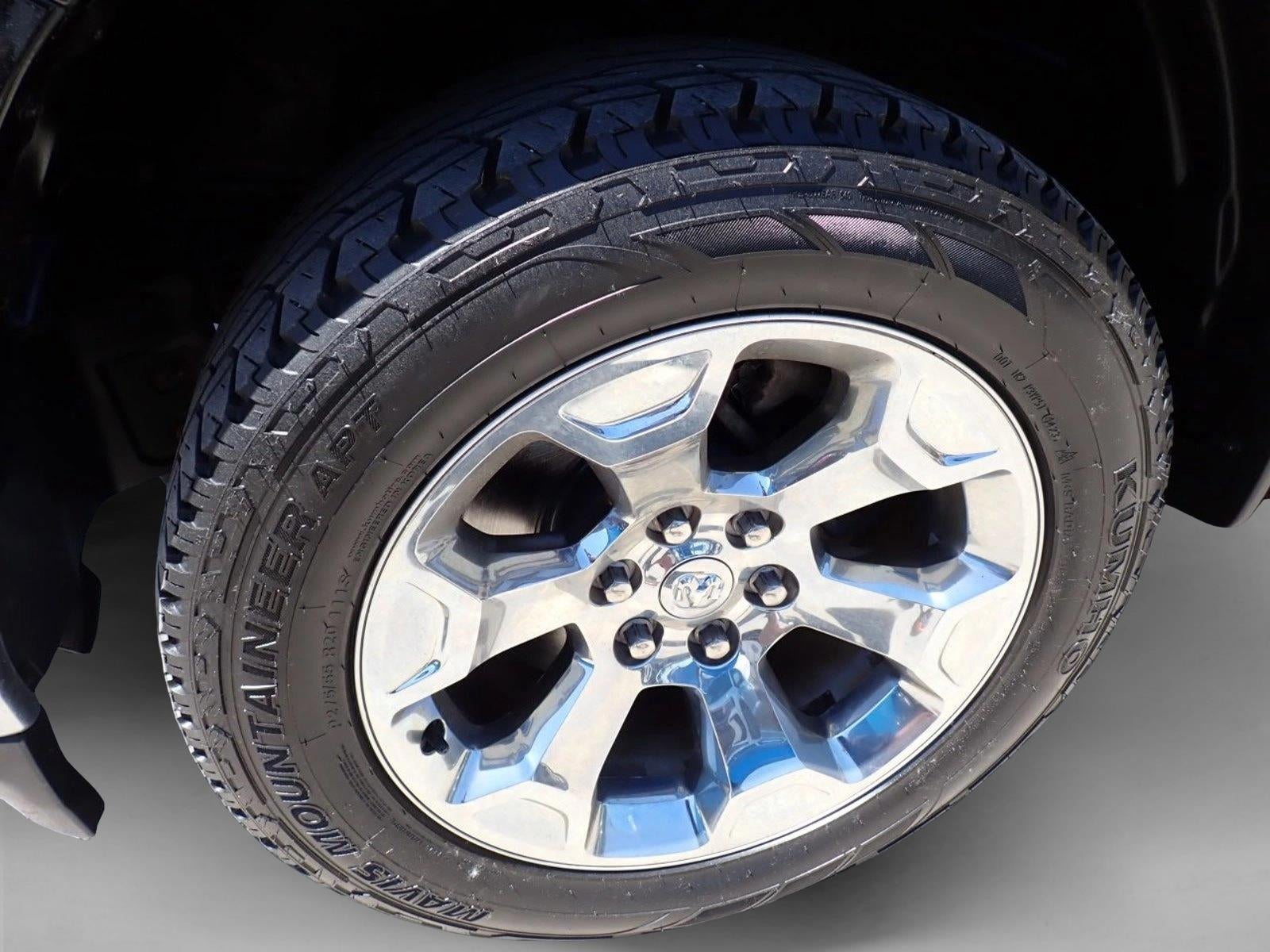 2020 RAM 1500 Big Horn Quad Cab 4x4 6'4" Box