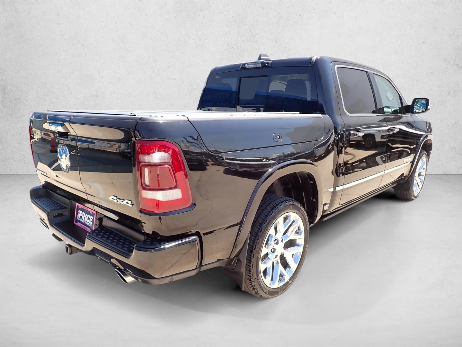 2022 RAM 1500 Limited Crew Cab 4x4 5'7" Box