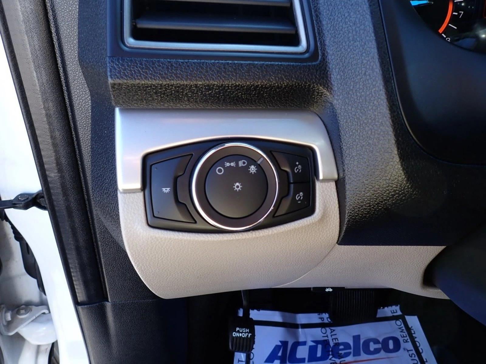 2018 Ford Explorer Base