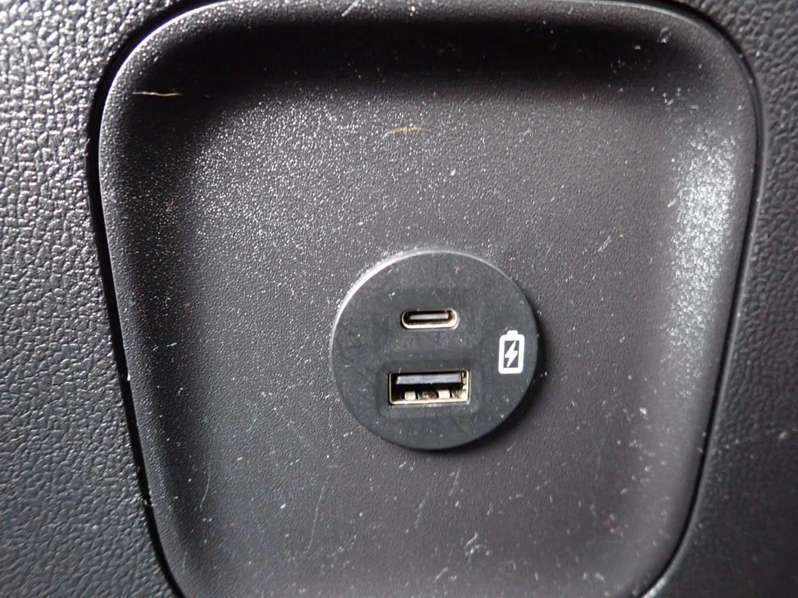 2022 Ford Escape SE Hybrid