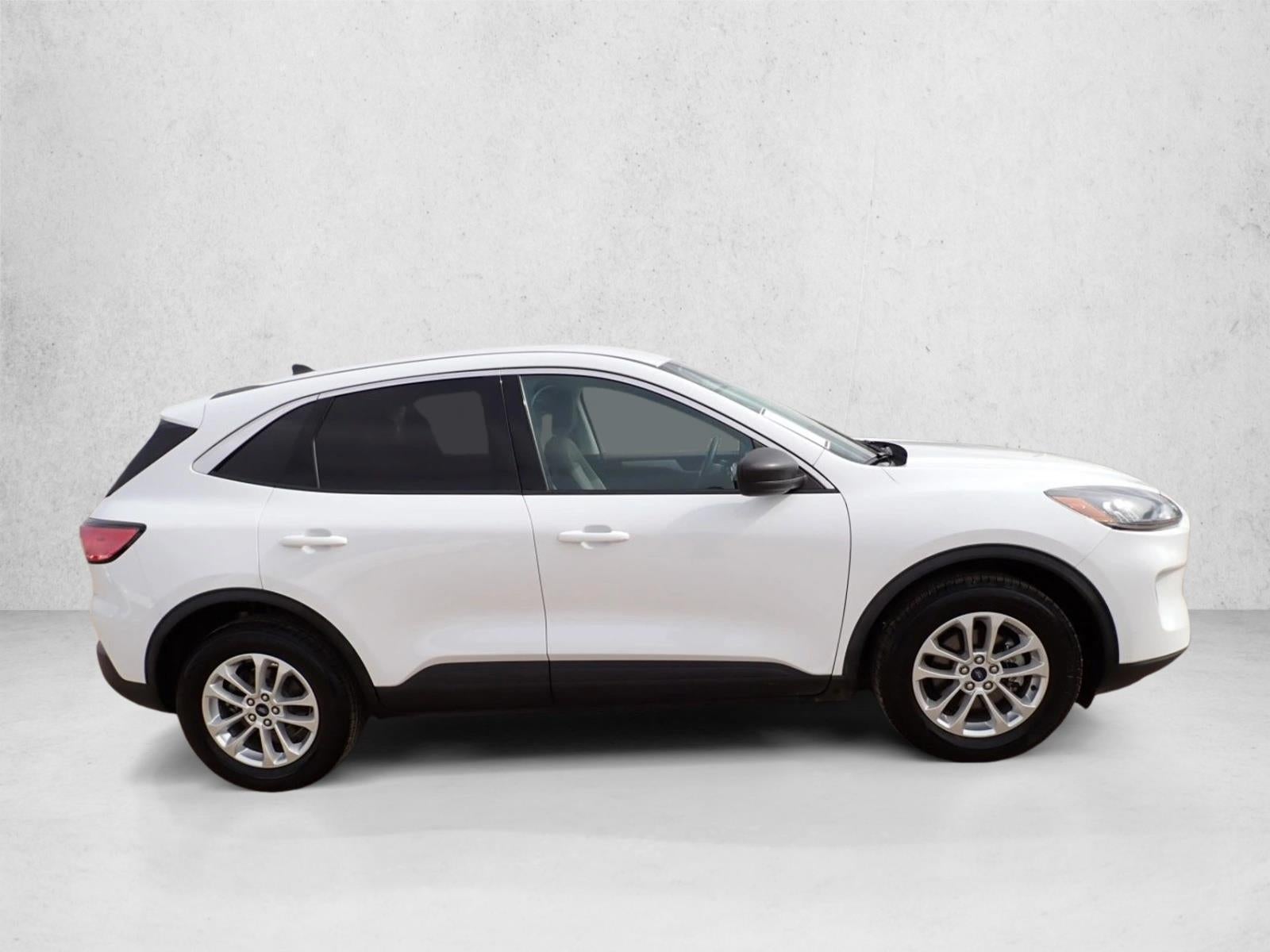 2022 Ford Escape SE Hybrid