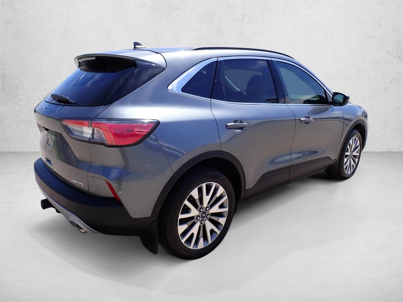 2022 Ford Escape Titanium