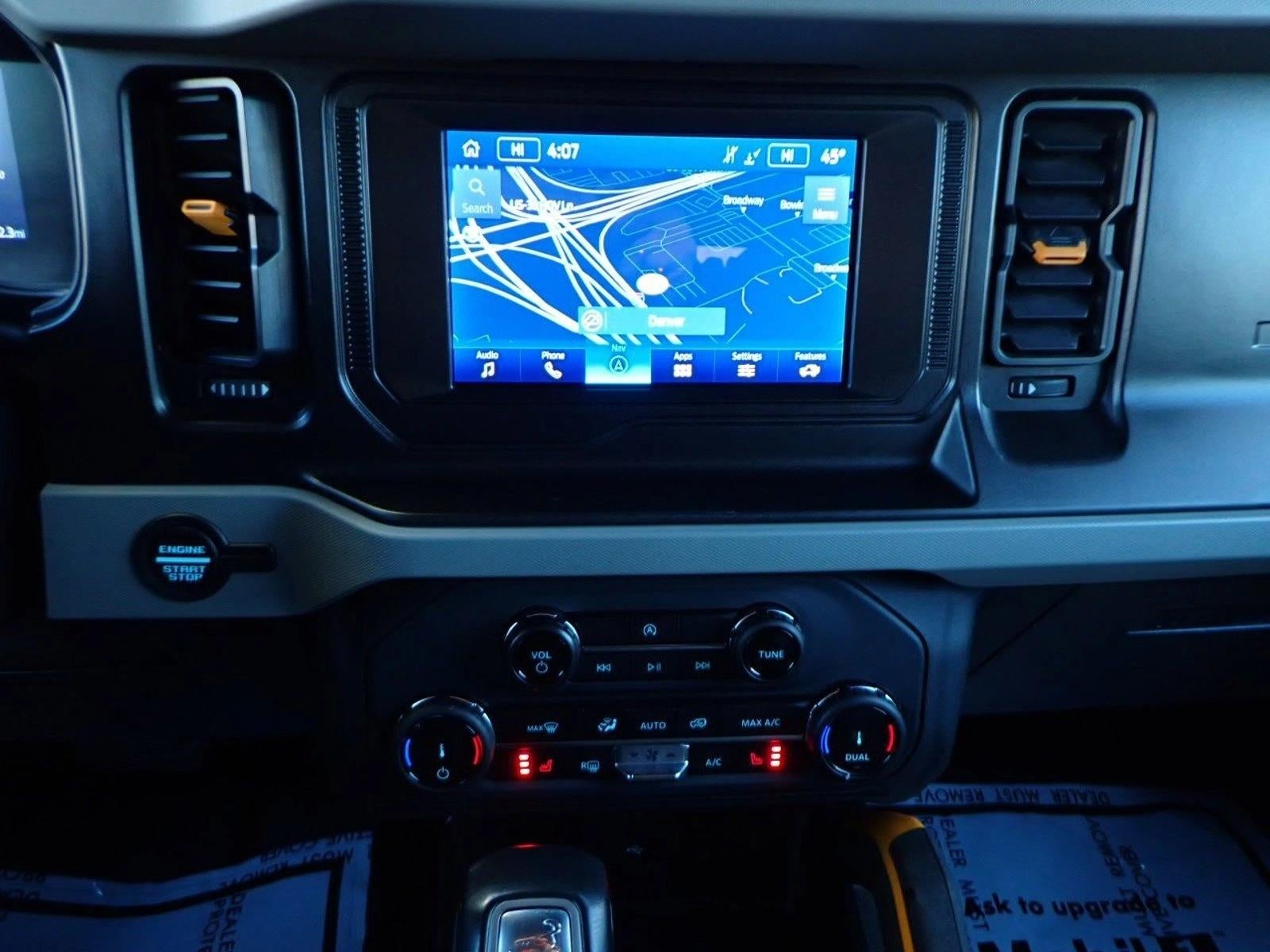 2022 Ford Bronco Base