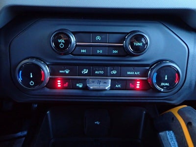 2022 Ford Bronco Base