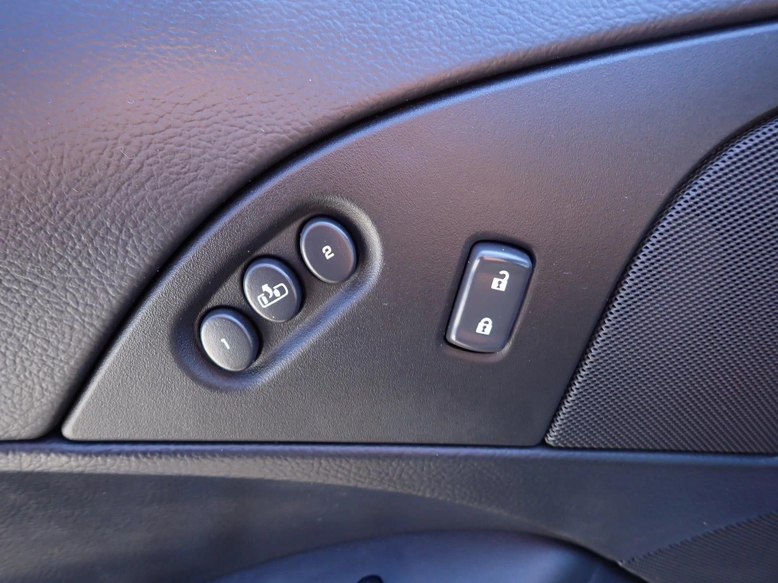 2011 Chevrolet Corvette w/3LT