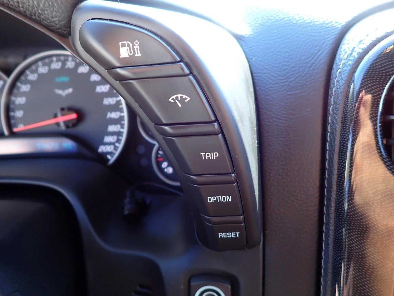 2011 Chevrolet Corvette w/3LT