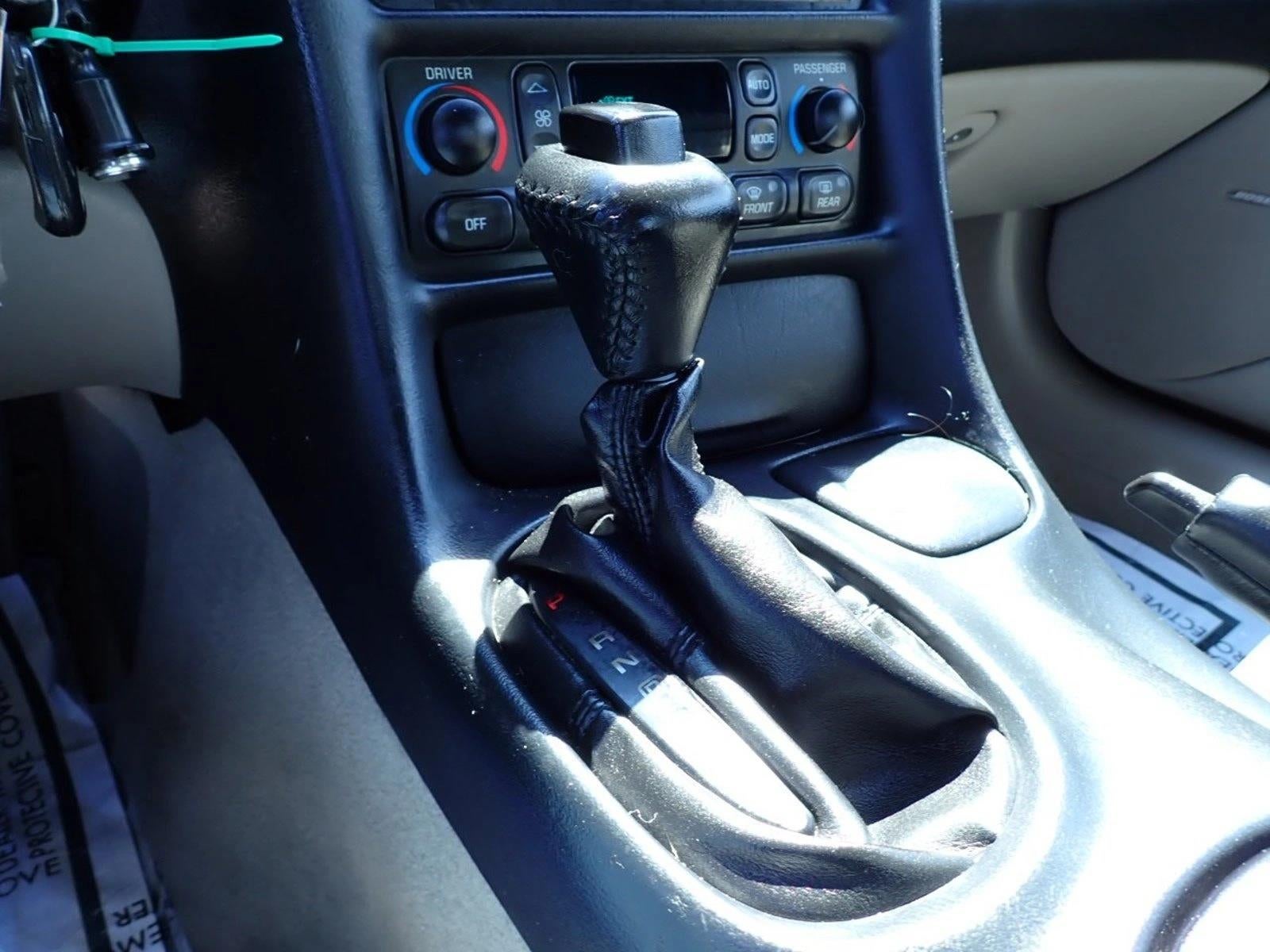 2003 Chevrolet Corvette Base