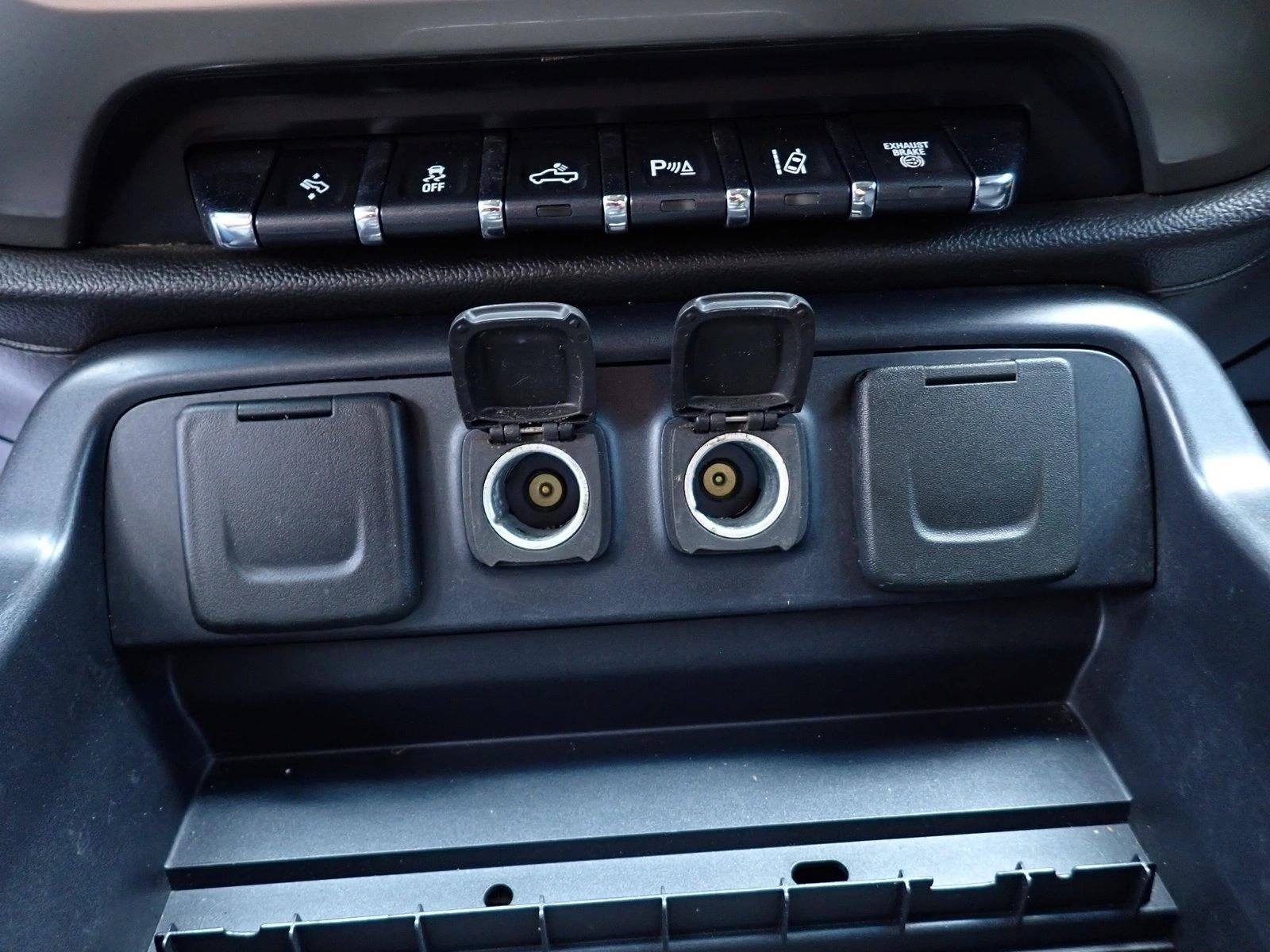 2017 Chevrolet Silverado 3500 HD High Country