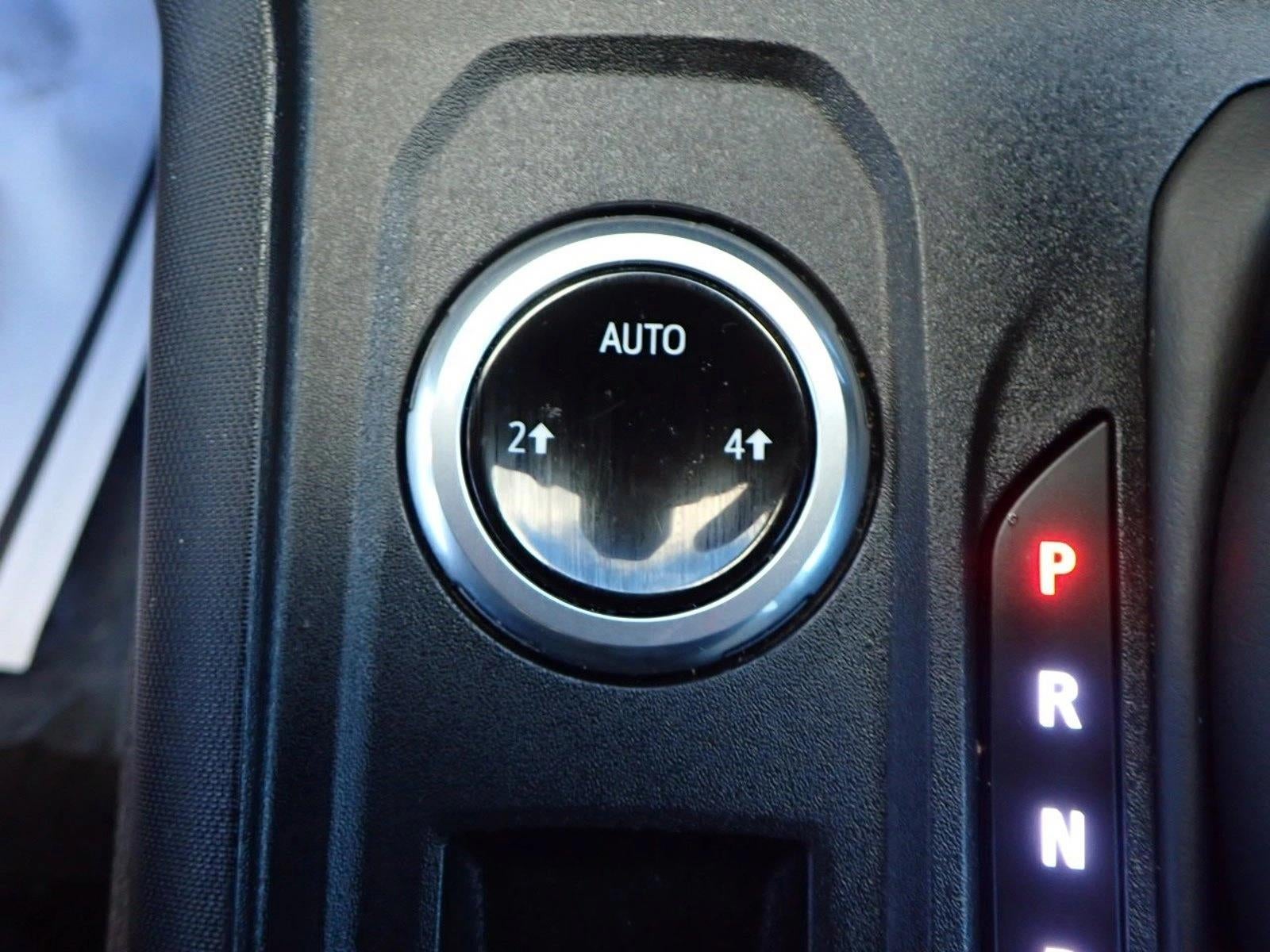 2024 Chevrolet Colorado WT