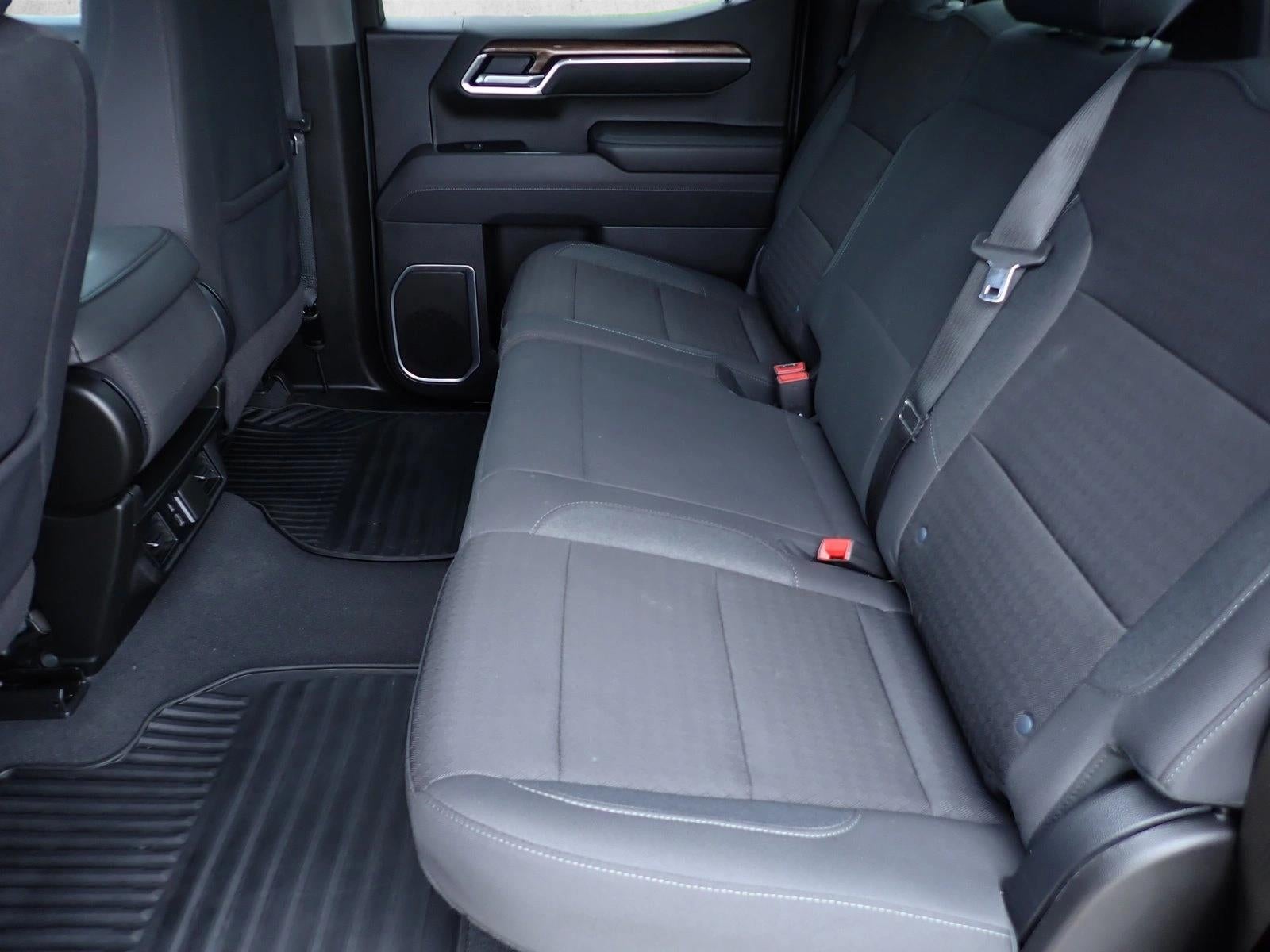2025 Chevrolet Silverado 1500 LT (2FL)