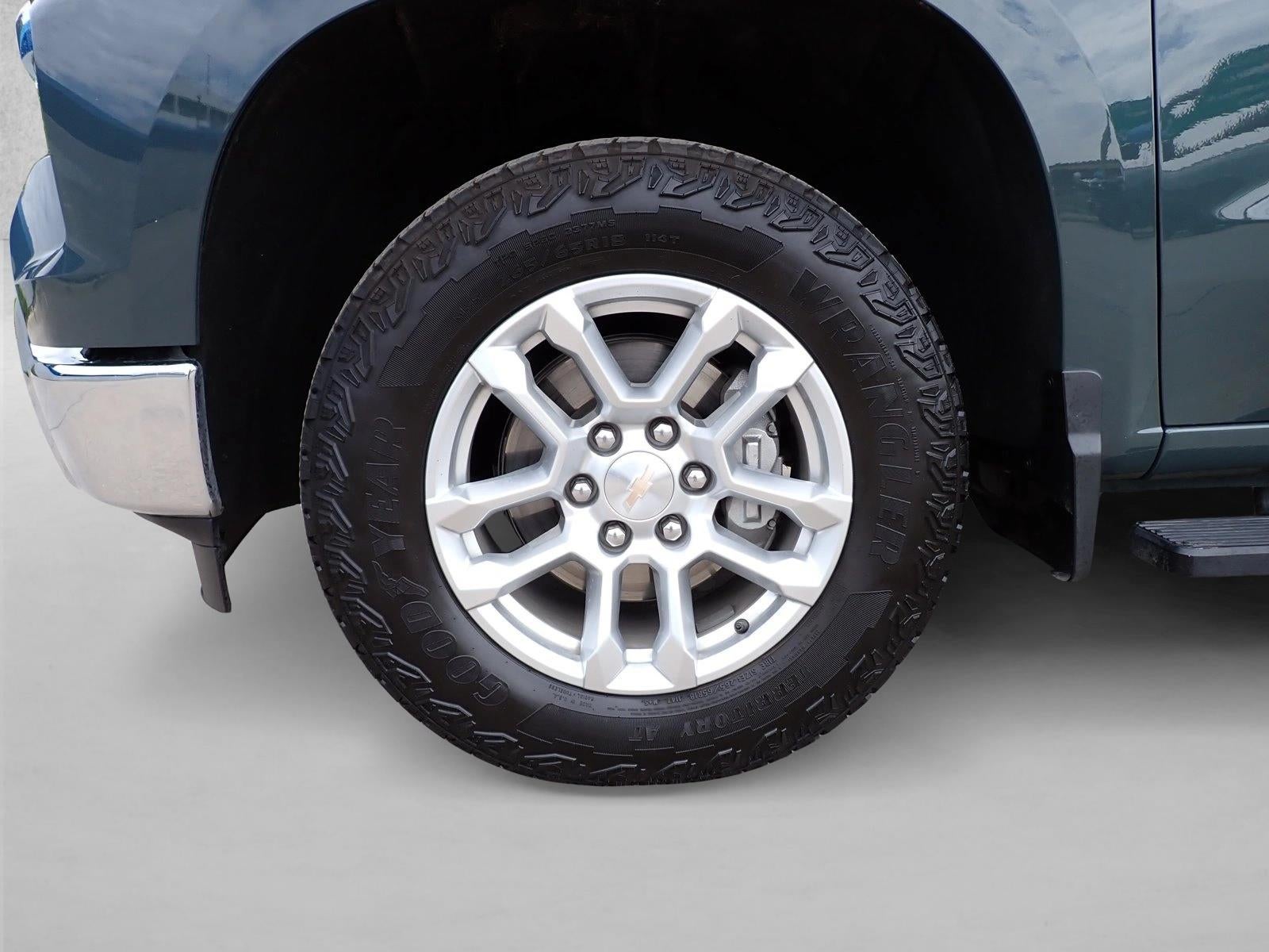 2025 Chevrolet Silverado 1500 LT (2FL)