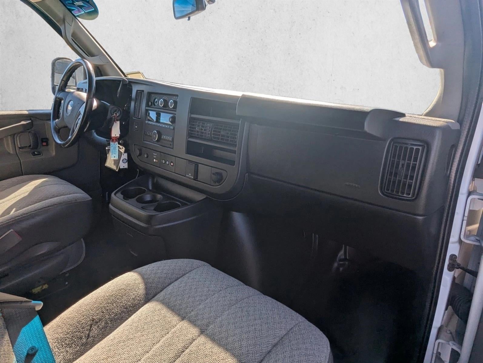 2022 Chevrolet Express Cargo 3500 Base