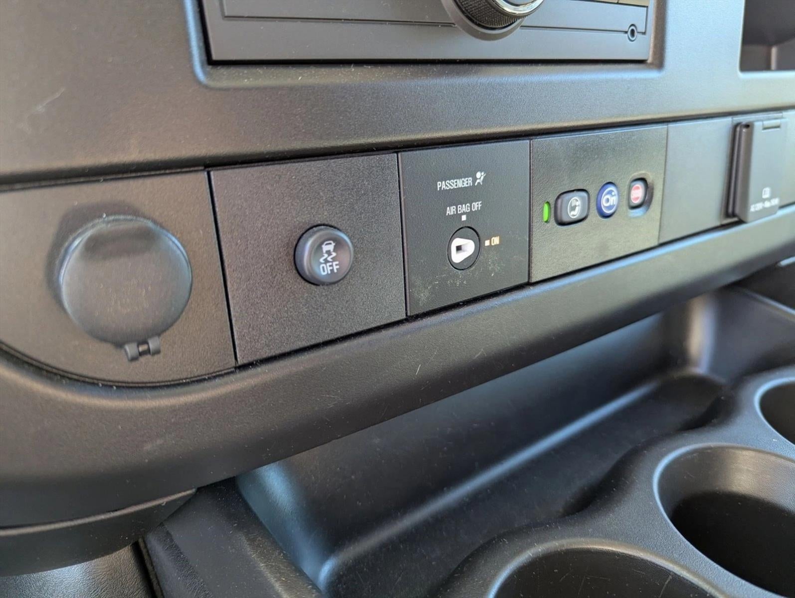 2022 Chevrolet Express Cargo 3500 Base