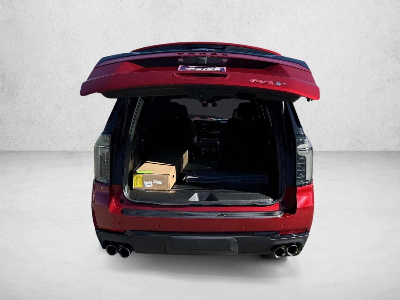 2025 Chevrolet Tahoe RST
