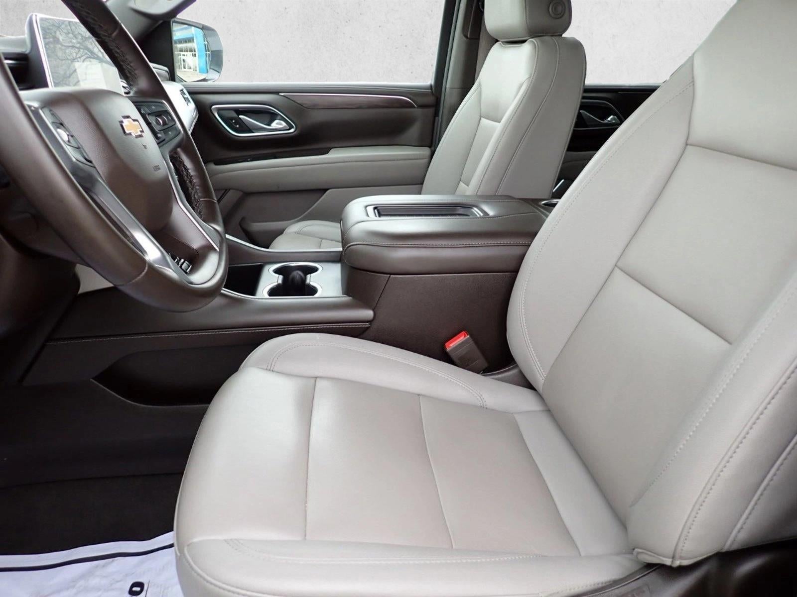 2023 Chevrolet Suburban LT