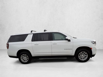 2023 Chevrolet Suburban LT