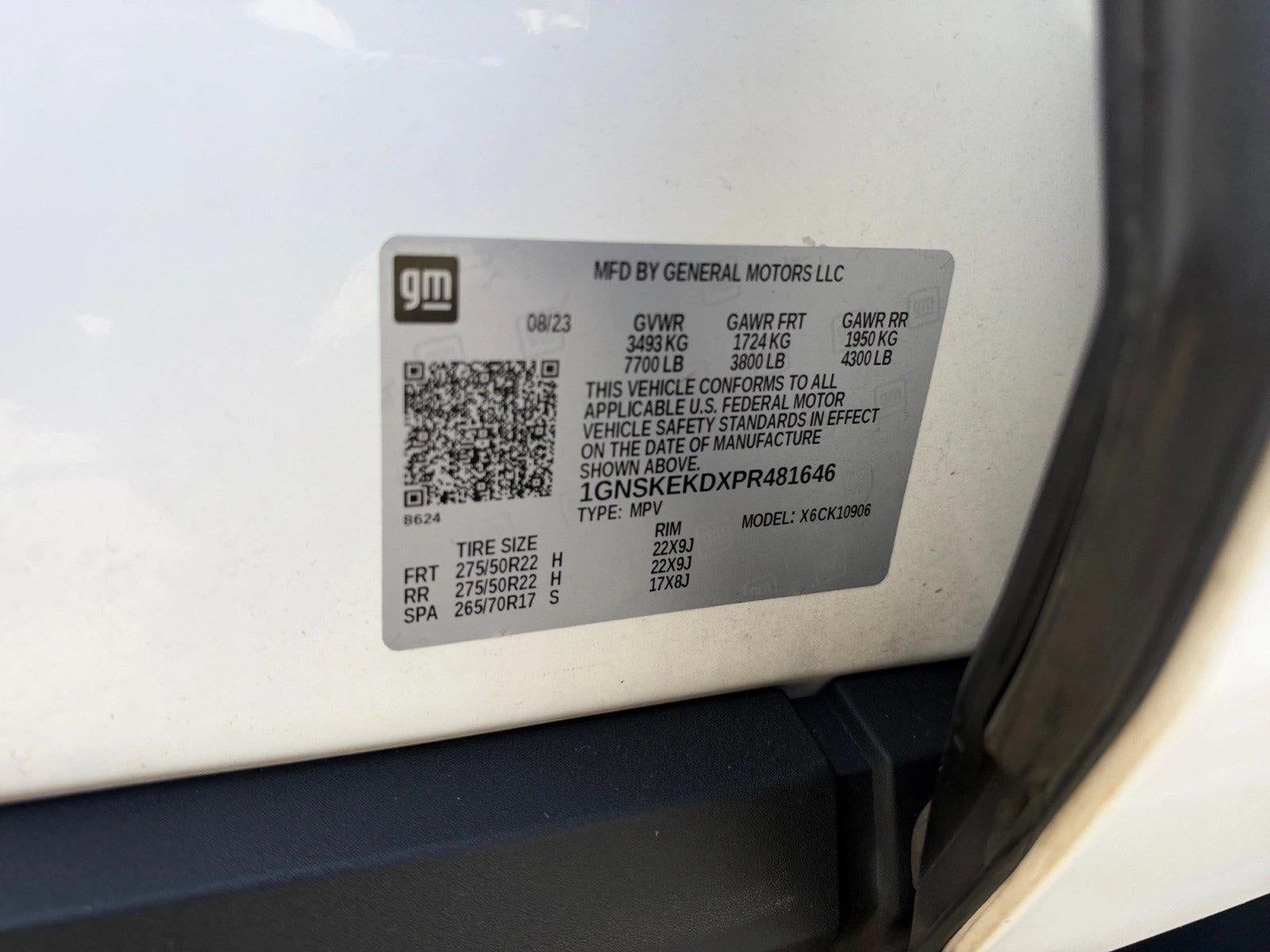 2023 Chevrolet Suburban RST