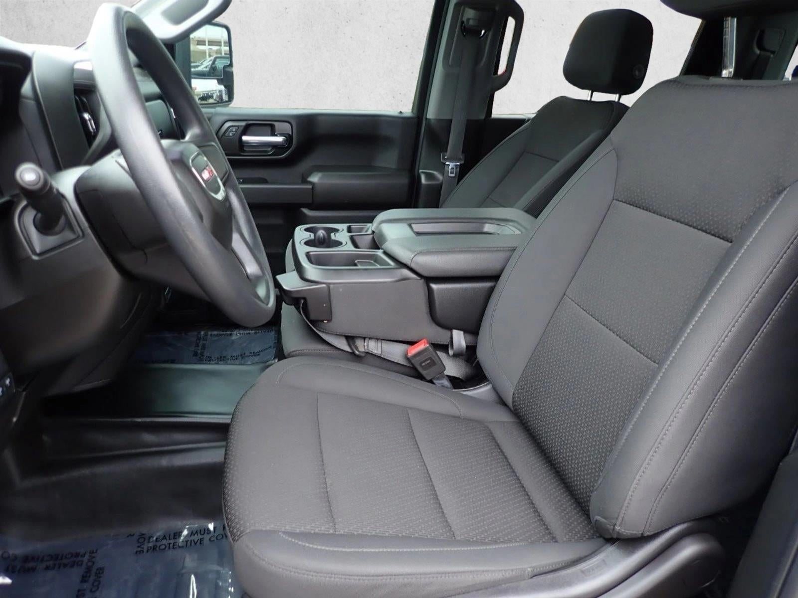 2025 GMC Sierra 2500 HD Pro