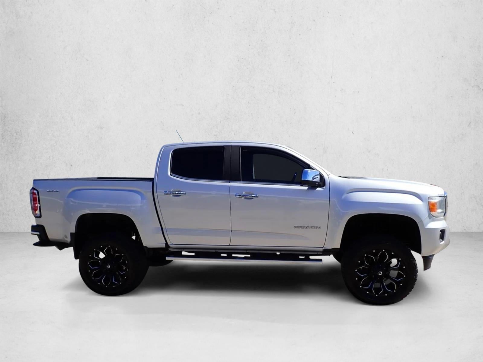 2018 GMC Canyon 4WD SLT