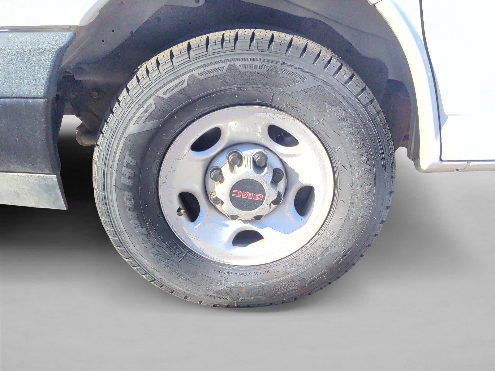 2021 GMC Savana Cargo 3500 Base