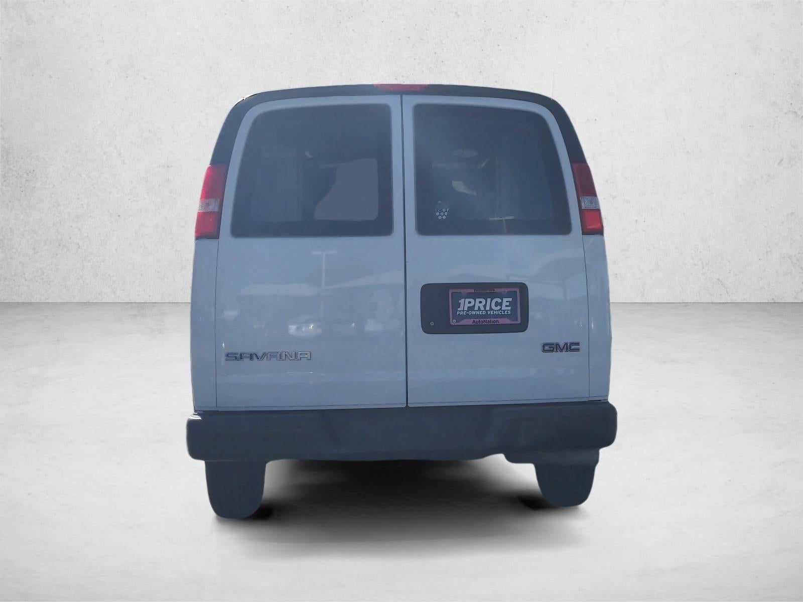 2021 GMC Savana Cargo 3500 Base