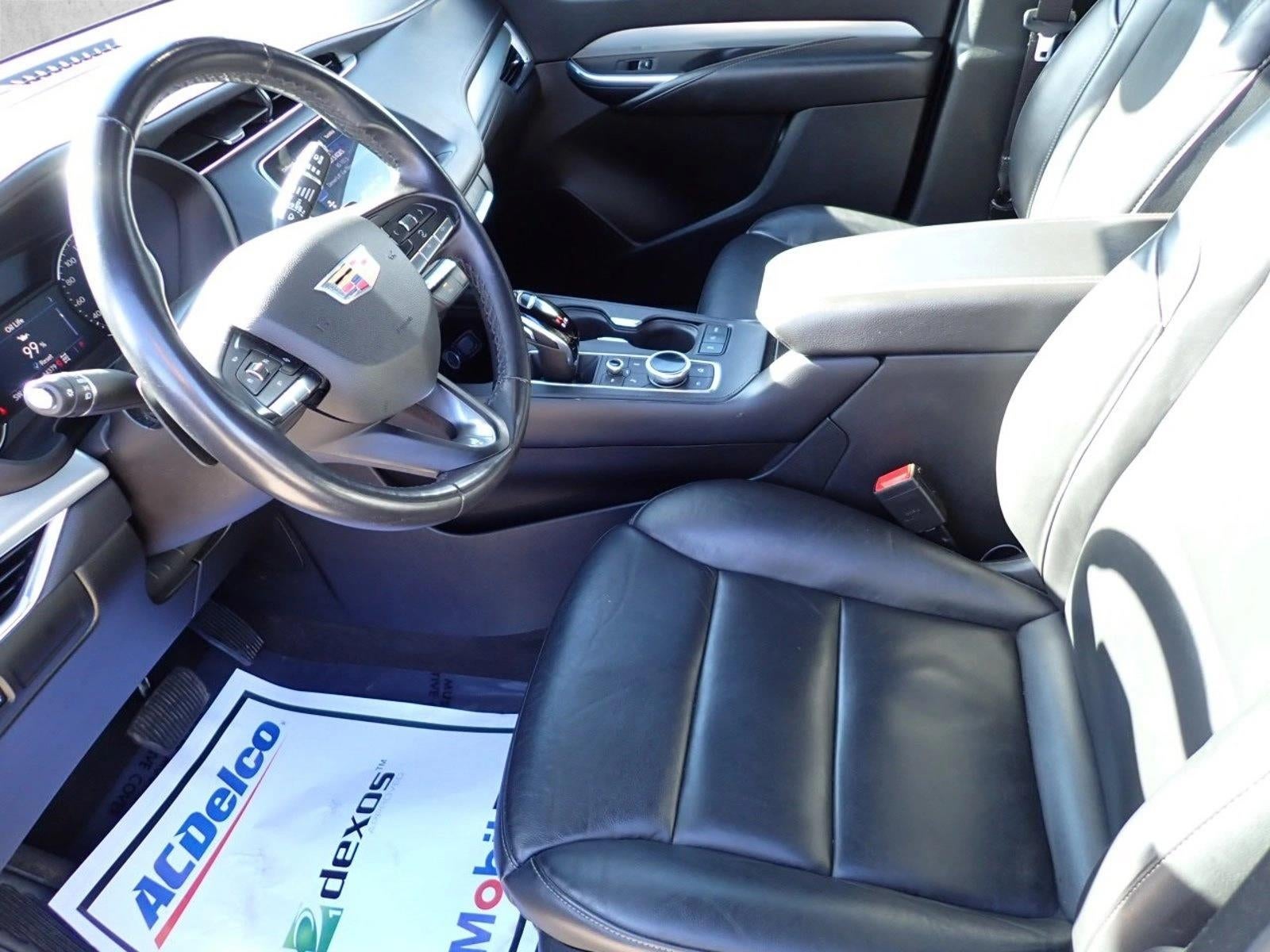 2023 Cadillac XT4 Premium Luxury