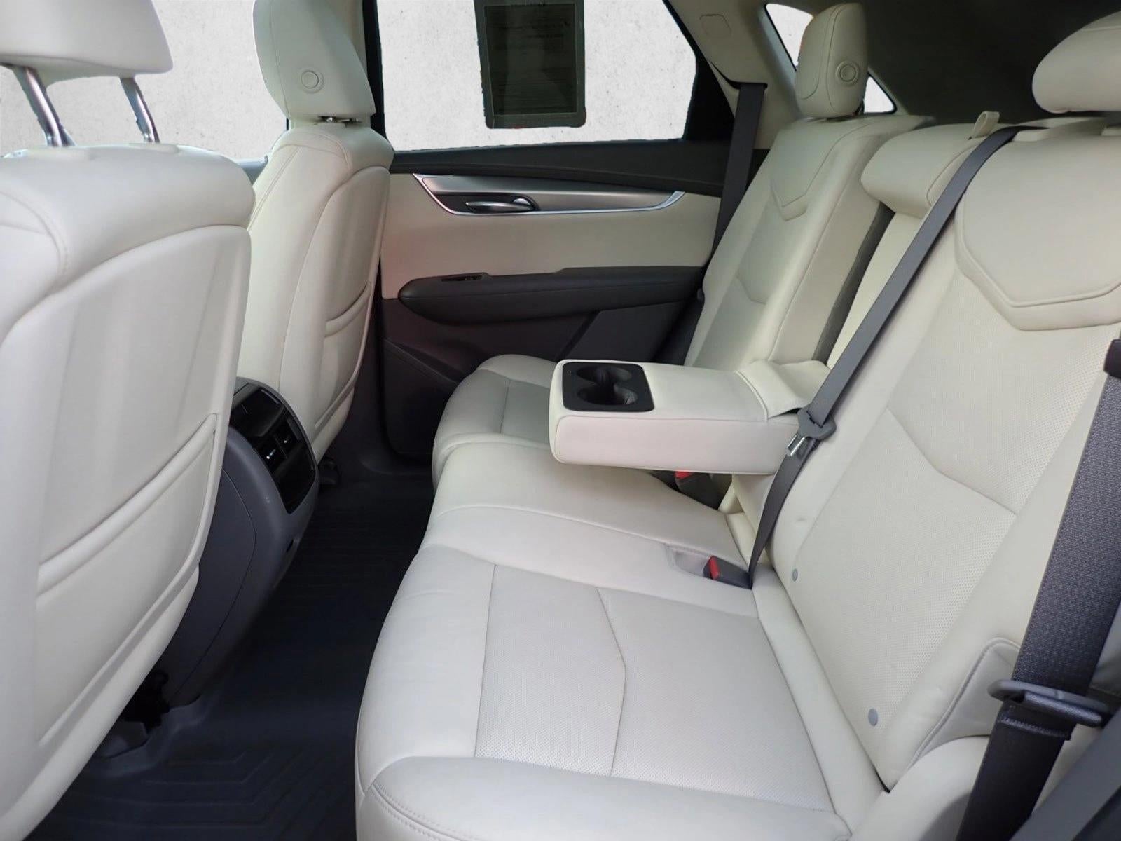 2017 Cadillac XT5 Luxury FWD
