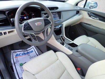 2017 Cadillac XT5 Luxury FWD