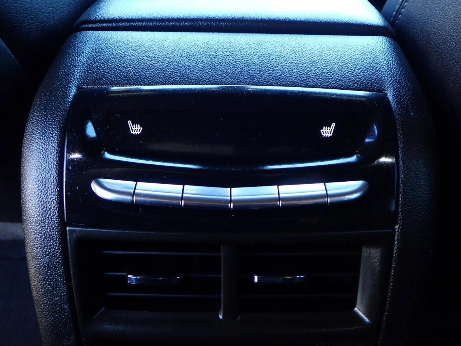 2020 Cadillac XT5 Sport