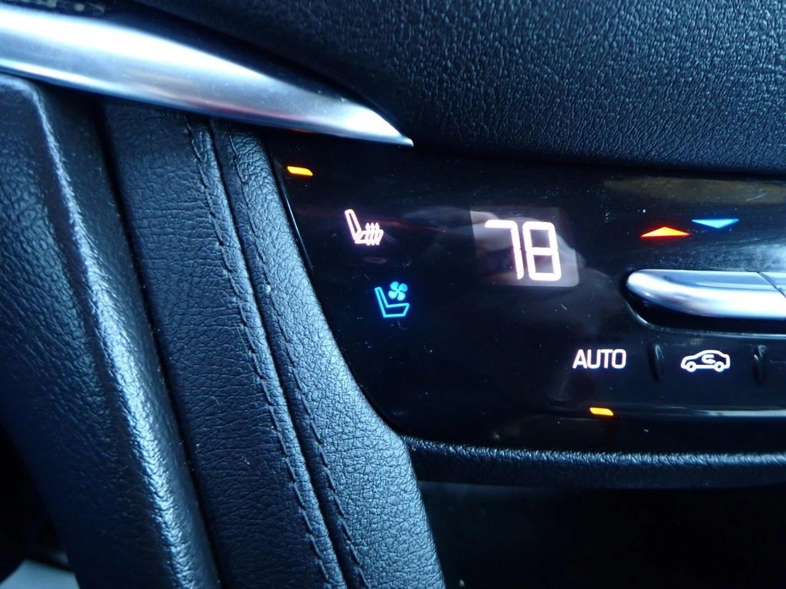 2020 Cadillac XT5 Sport