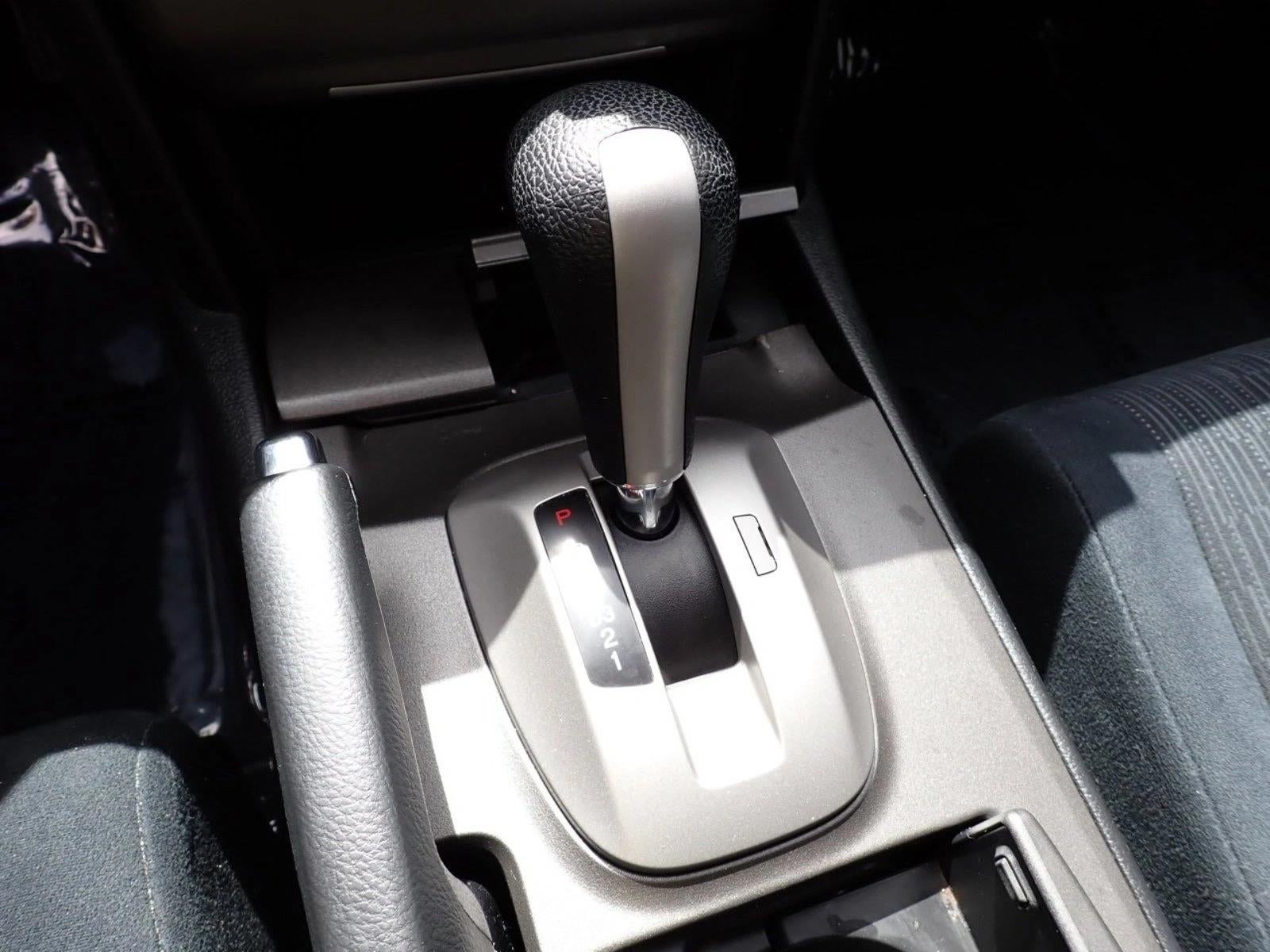 2011 Honda Accord Sdn LX-P