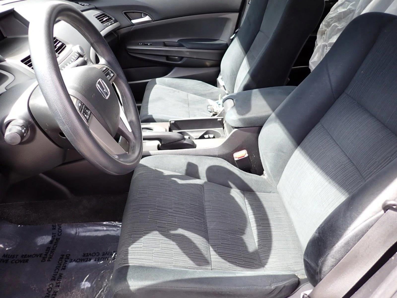 2011 Honda Accord Sdn LX-P
