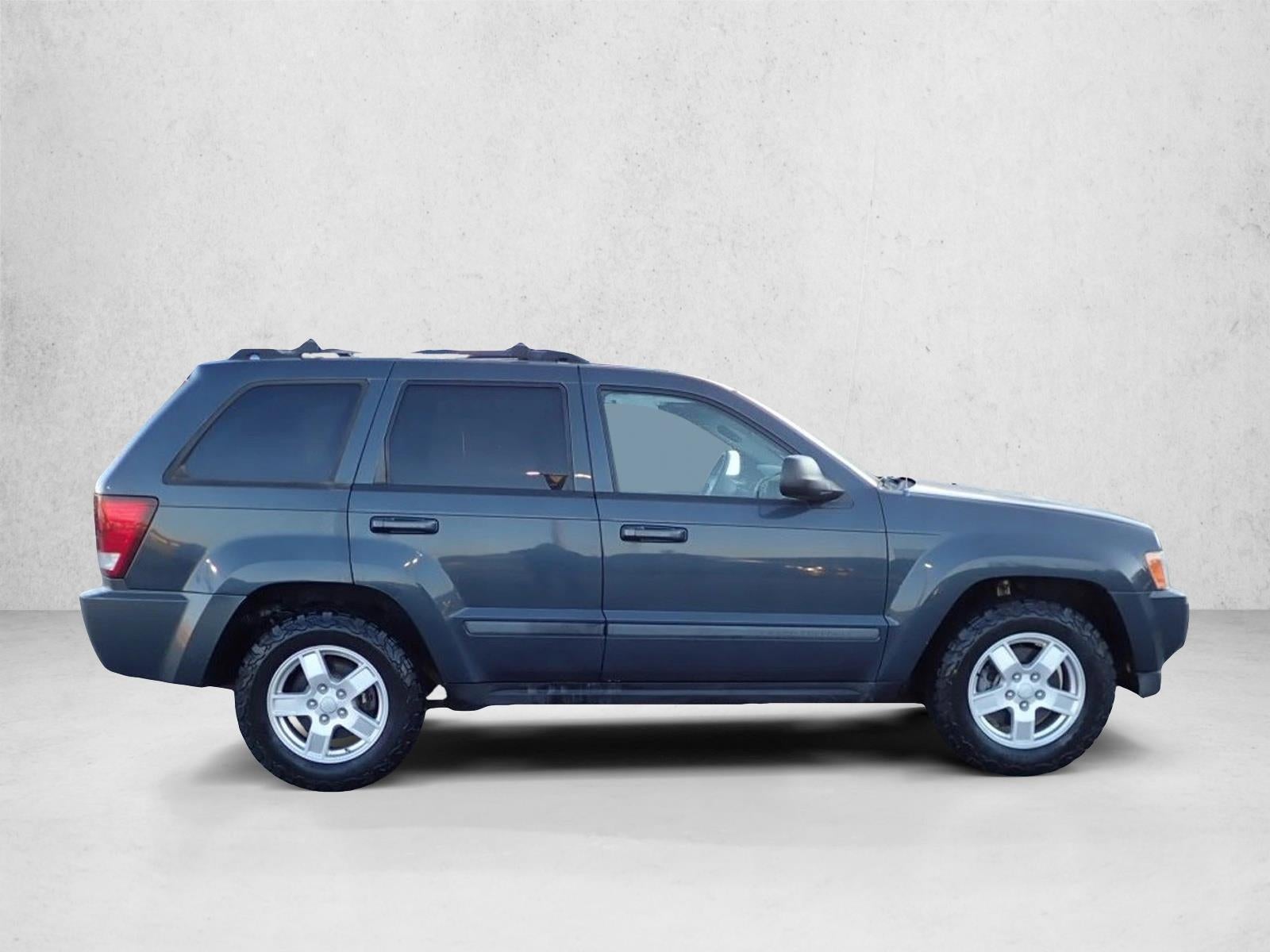 2007 Jeep Grand Cherokee Laredo