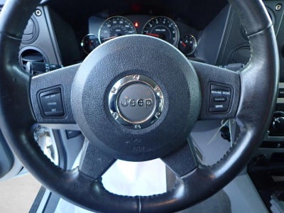 2007 Jeep Commander Sport