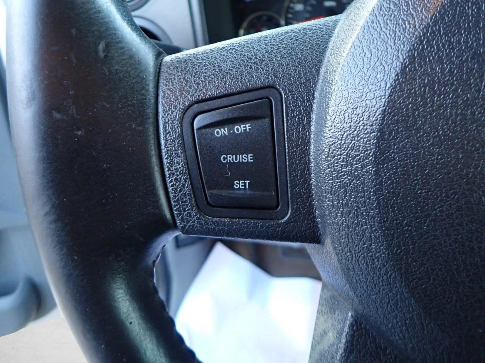 2007 Jeep Commander Sport