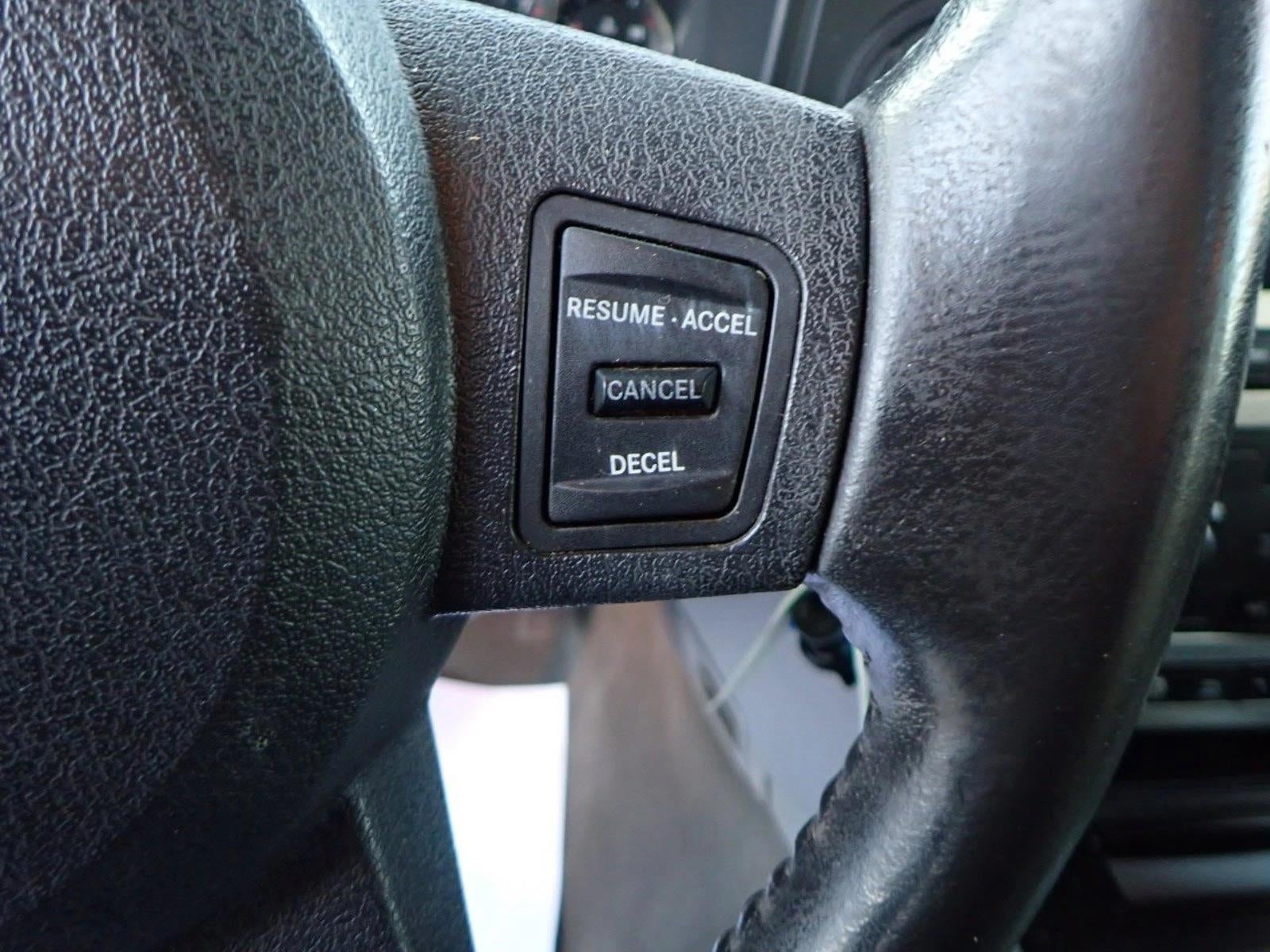 2007 Jeep Commander Sport