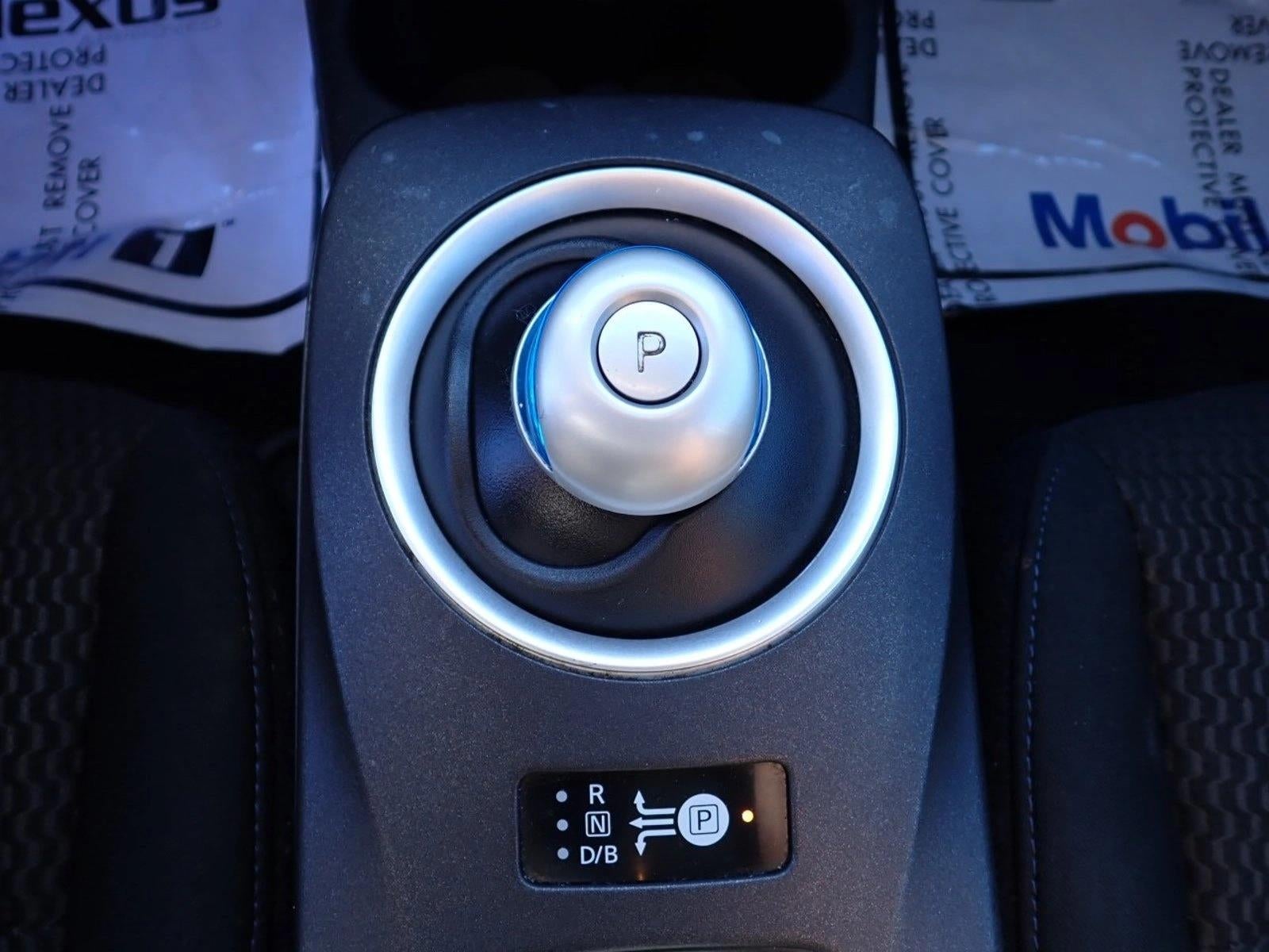 2015 Nissan LEAF S