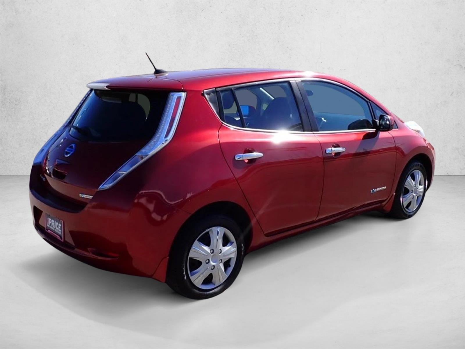 2015 Nissan LEAF S