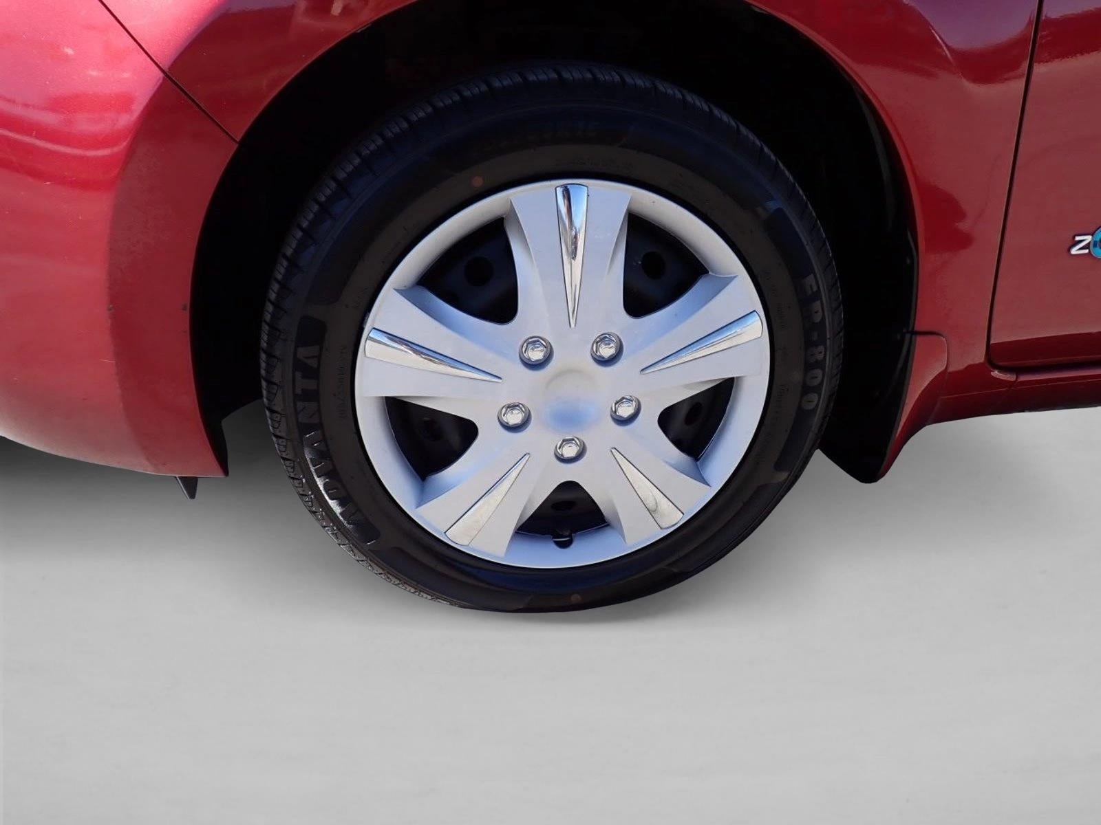 2015 Nissan LEAF S