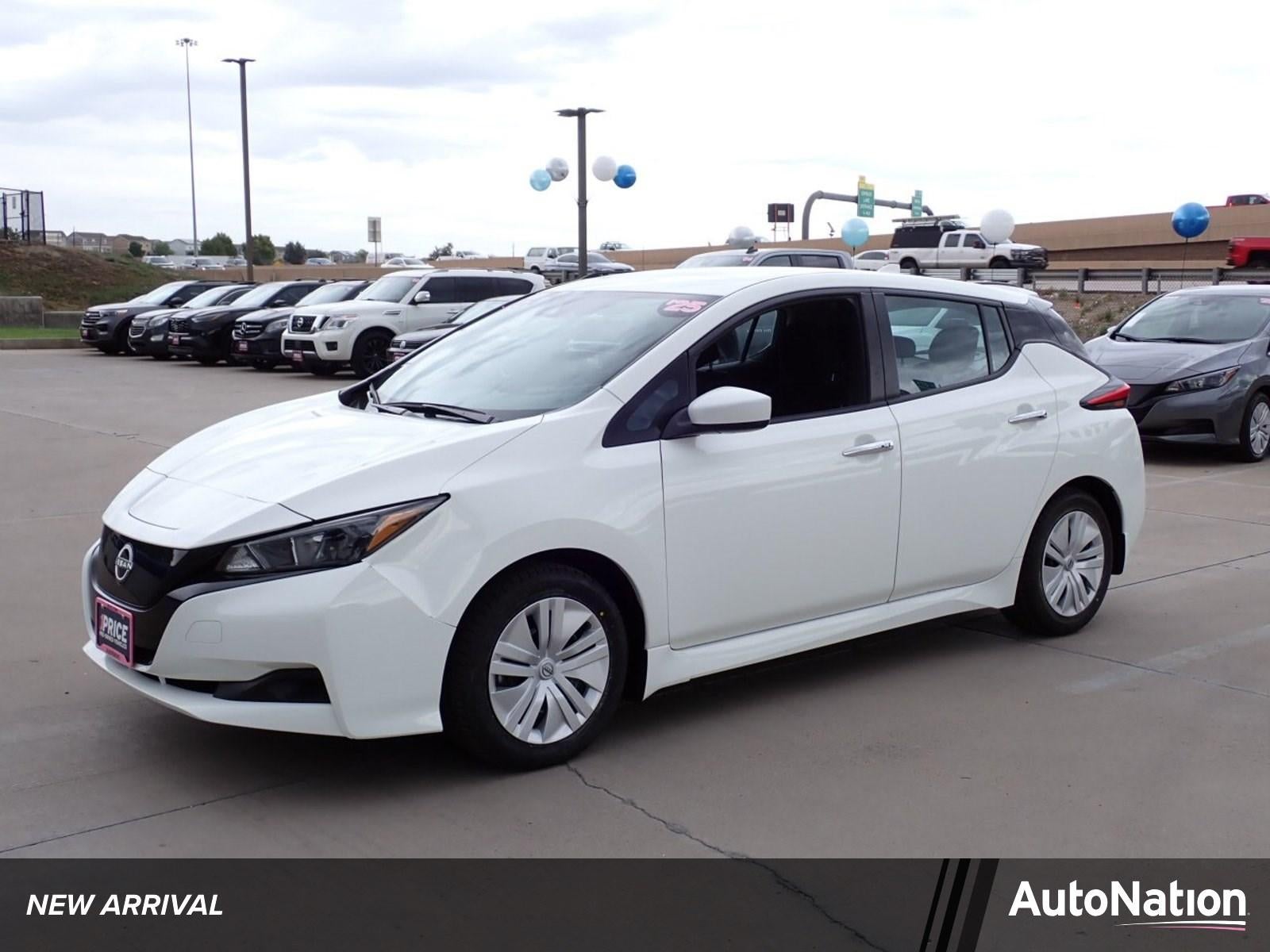 2025 Nissan LEAF S