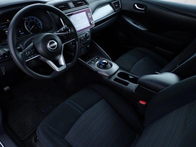 2025 Nissan LEAF S